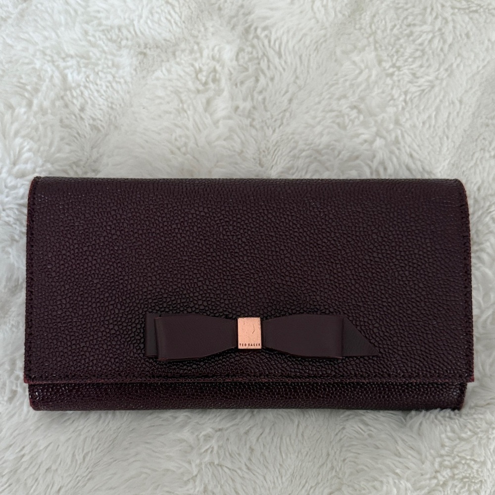 Ted Baker London Chain Crossbody Wallet